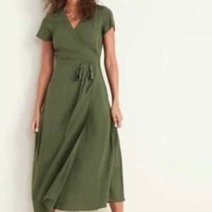 Old navy olive maxi wrap dress, size m